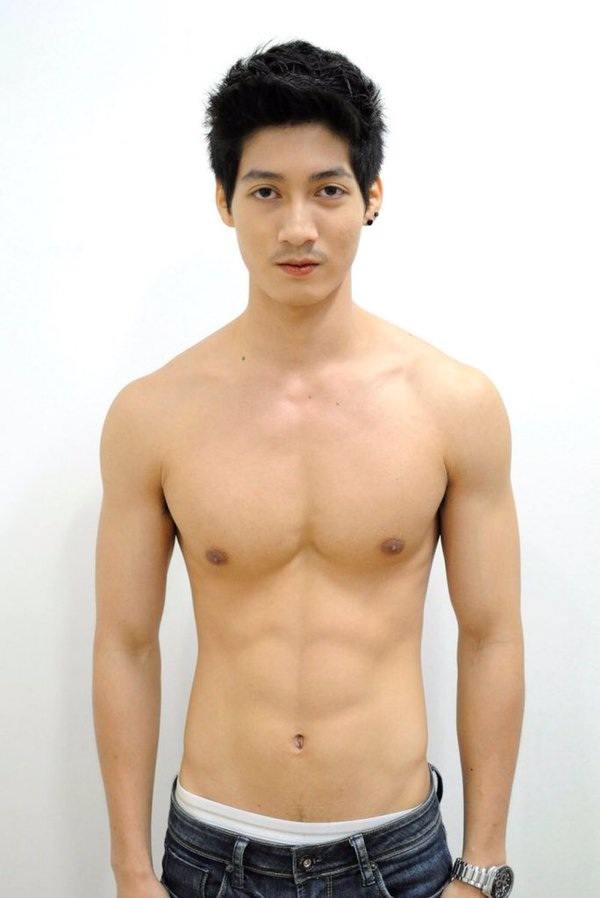ชายหนุ่ม5