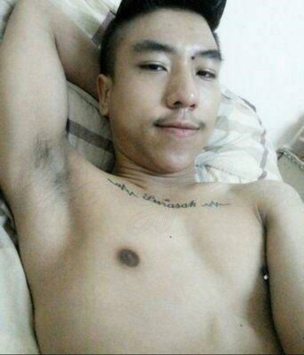 ชายหนุ่ม5