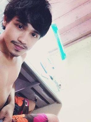 ชายหนุ่ม5