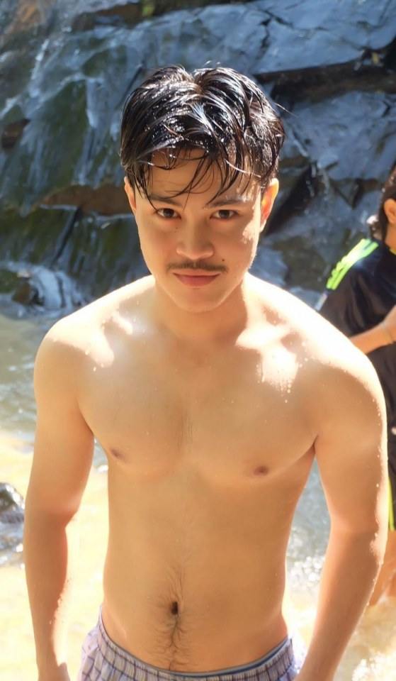 ชายหนุ่ม5