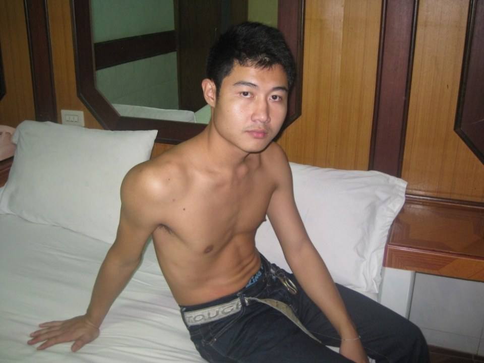 ชายหนุ่ม5