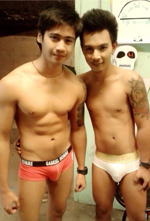 ชายหนุ่ม6