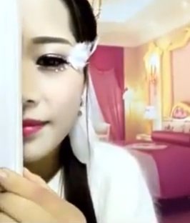 สุภาษิตไทยว่าไว้ คบใครให้ล้างหน้า ซื้อผ้าให้ดูเนื้อ