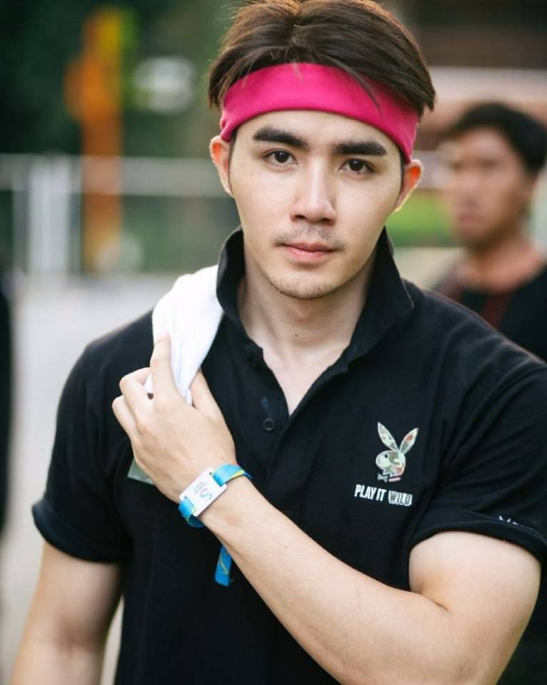 แอบฟิน