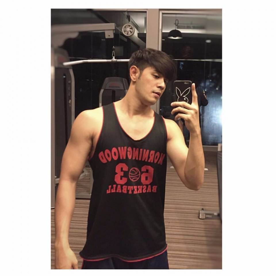 แอบฟิน