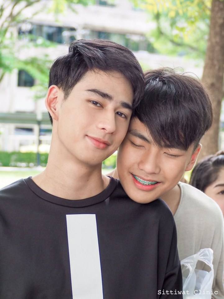 เบื่อความน่ารัก!! ห่างๆ กันบ้างก็ได้ ""โอม & เต้ย"" คู่จิ้นฟินเว่อร์แห่งปี