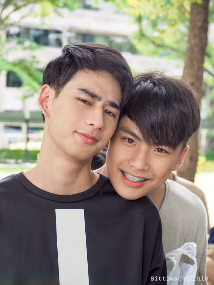 เบื่อความน่ารัก!! ห่างๆ กันบ้างก็ได้ ""โอม & เต้ย"" คู่จิ้นฟินเว่อร์แห่งปี