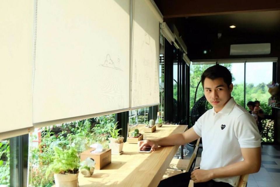 ครูขาหนูเหงา  ครูหล่อบอกต่อ