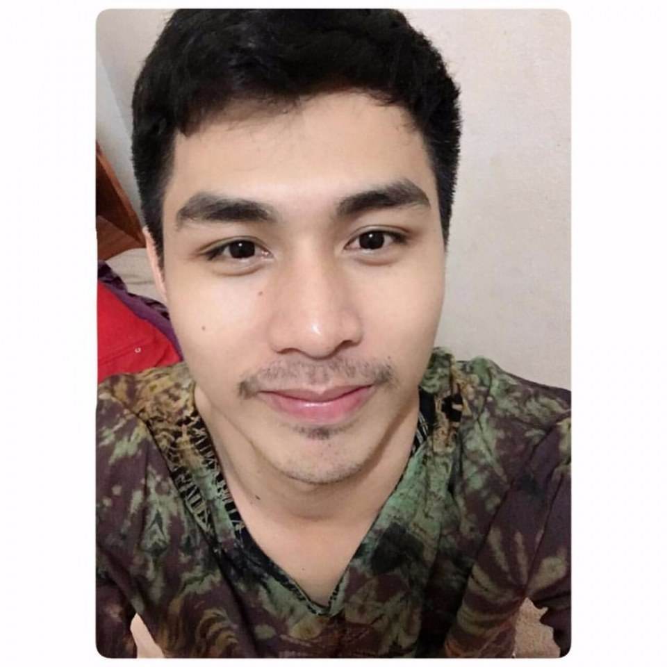 ครูขาหนูเหงา  ครูหล่อบอกต่อ