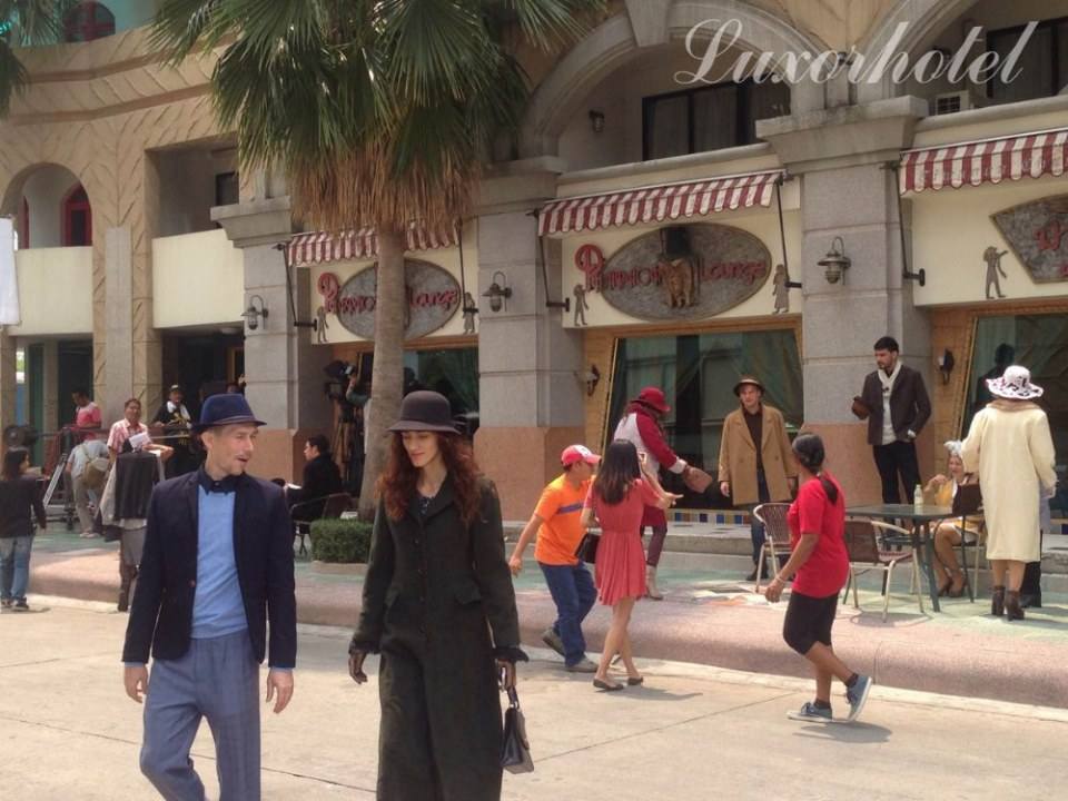 แอบถ่ายพระเอกหล่อ