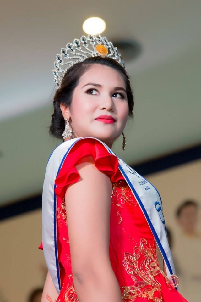 เชิญร่วมประกวดแฟชั่นโชว์ราตรีผ้าไหมสายใยแห่งรักประจำปี2560