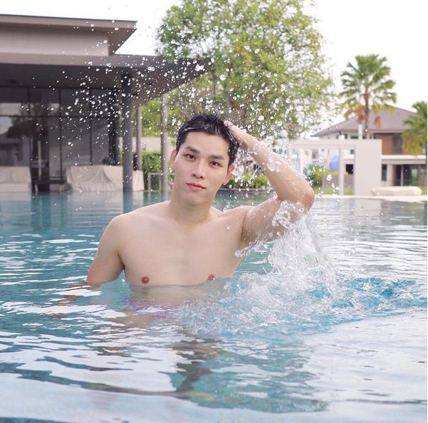 หมอหล่อบอกต่อด้วย &ldquo;ด็อกเตอร์เบิร์ด&rdquo; คุณหมอสุดหล่อ-รักสุขภาพ มีความล่ำขาวตี๋ดีต่อใจ!