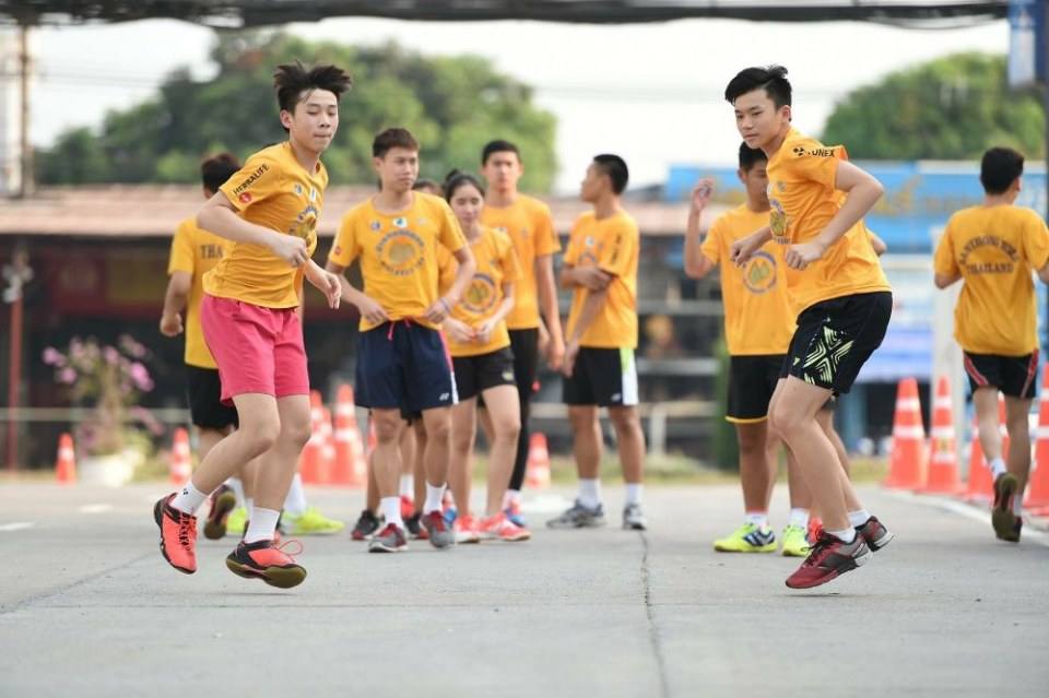 อยากจะบอกคนที่ตีแบด เด้อะ 1,266