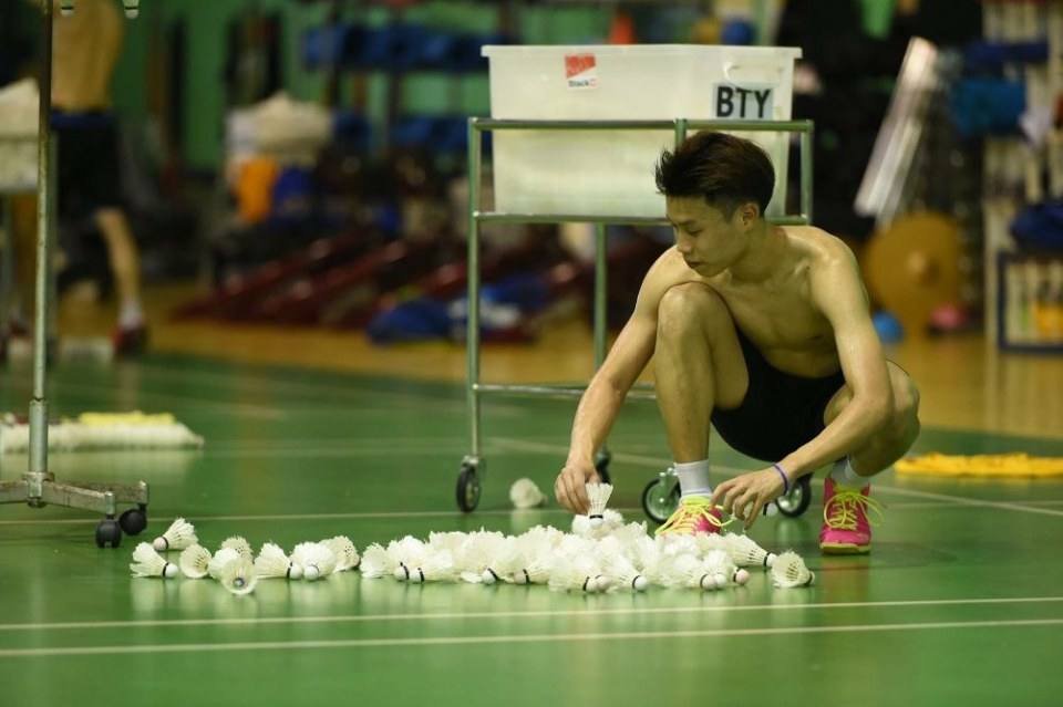อยากจะบอกคนที่ตีแบด เด้อะ 1,266