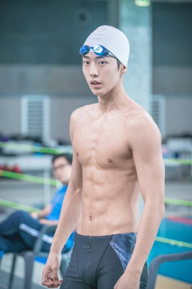 หนุ่มเอเชีย หน้าดี เป้าเลิศ 1