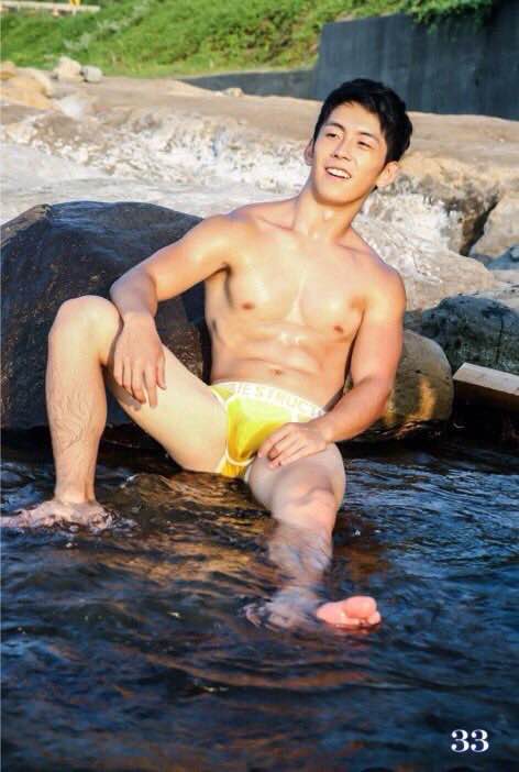 หนุ่มเอเชีย หน้าดี เป้าเลิศ 2