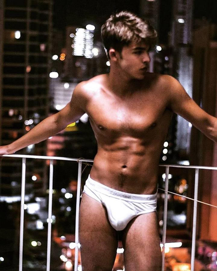 Dream Men 108 (+18)