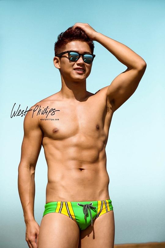 Dream Men 122 (+18)
