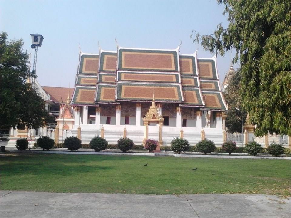 เมืองร้อยเอ็ดเพชรอีสาน