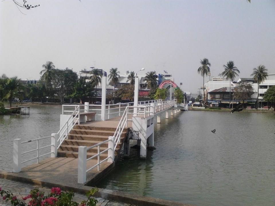 เมืองร้อยเอ็ดเพชรอีสาน