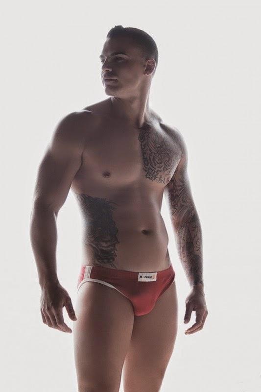 Hot guy in underwear 211