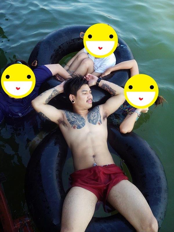 ชายหนุ่ม 8