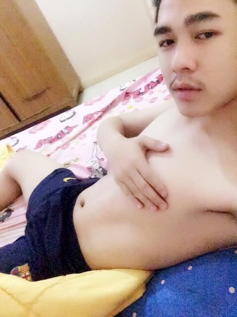 ชายหนุ่ม 8