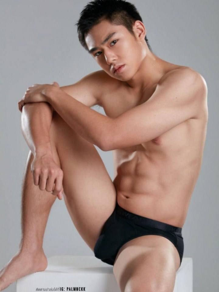 หนุ่มๆ ขยุ้มหัวใจ
