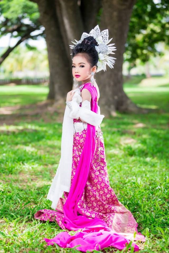 ลิตเติ้ลคิดส์ ไทยแลนด์ ปฏิทิน 2556/2017