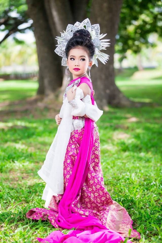 ลิตเติ้ลคิดส์ ไทยแลนด์ ปฏิทิน 2556/2017