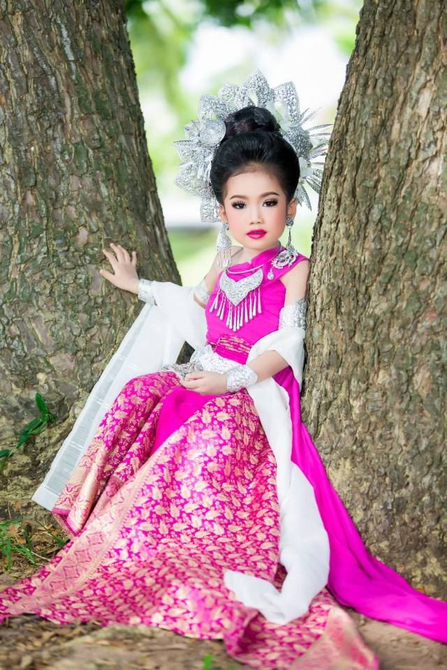 ลิตเติ้ลคิดส์ ไทยแลนด์ ปฏิทิน 2556/2017