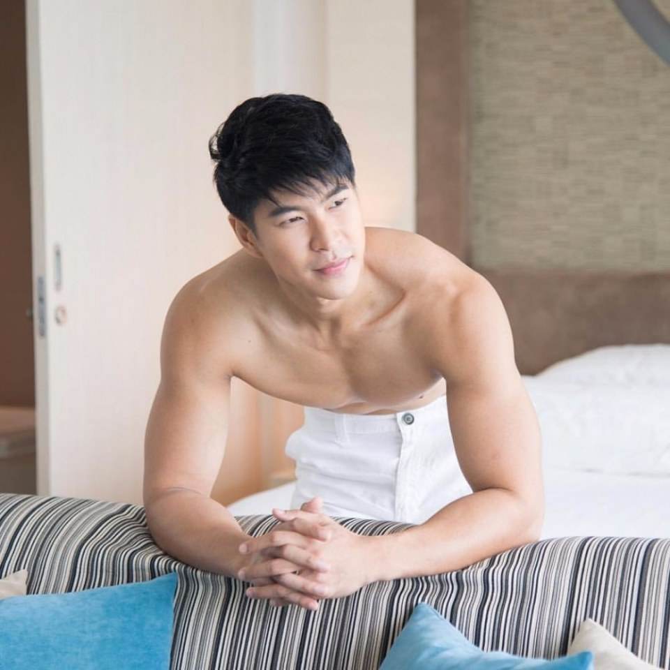 นม กล้าม น่าเลีย