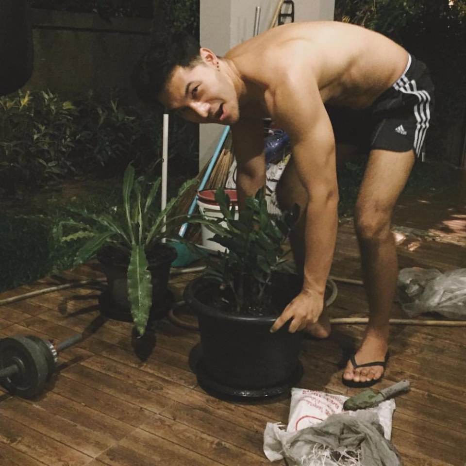 นม กล้าม น่าเลีย
