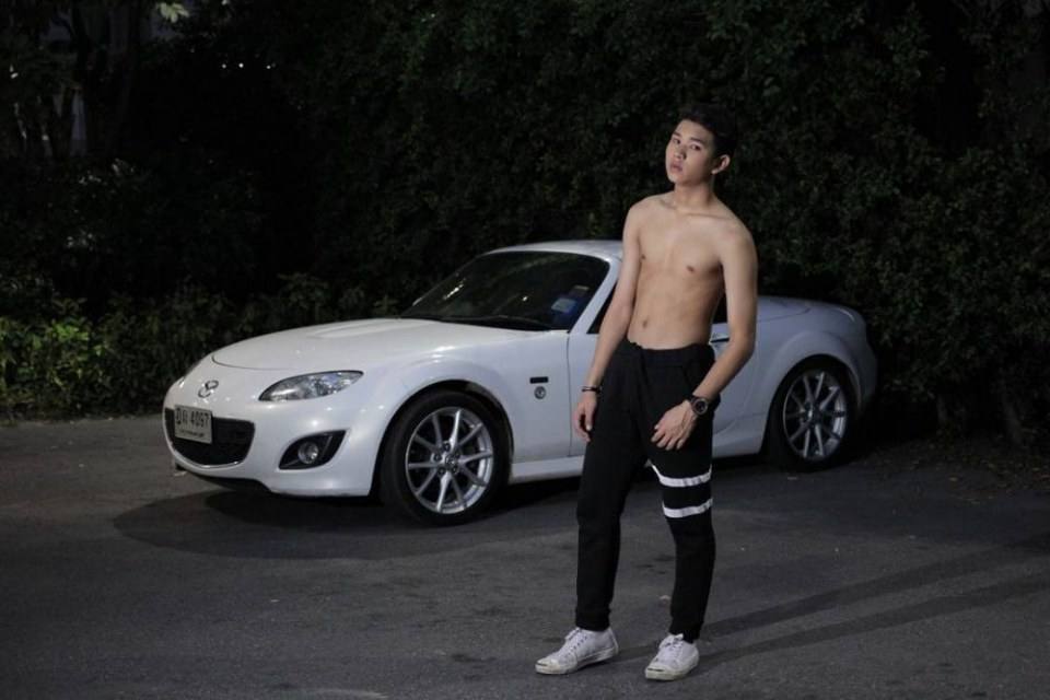 ยูโร อนันต์สิทธิ์ พระเอกวัยรุ่นหน้าใหม่