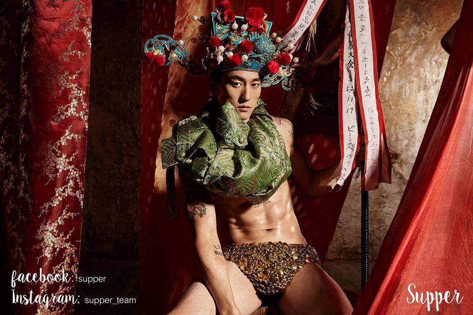 หนุ่มตี๋มาดเซอร์ Jake Choi