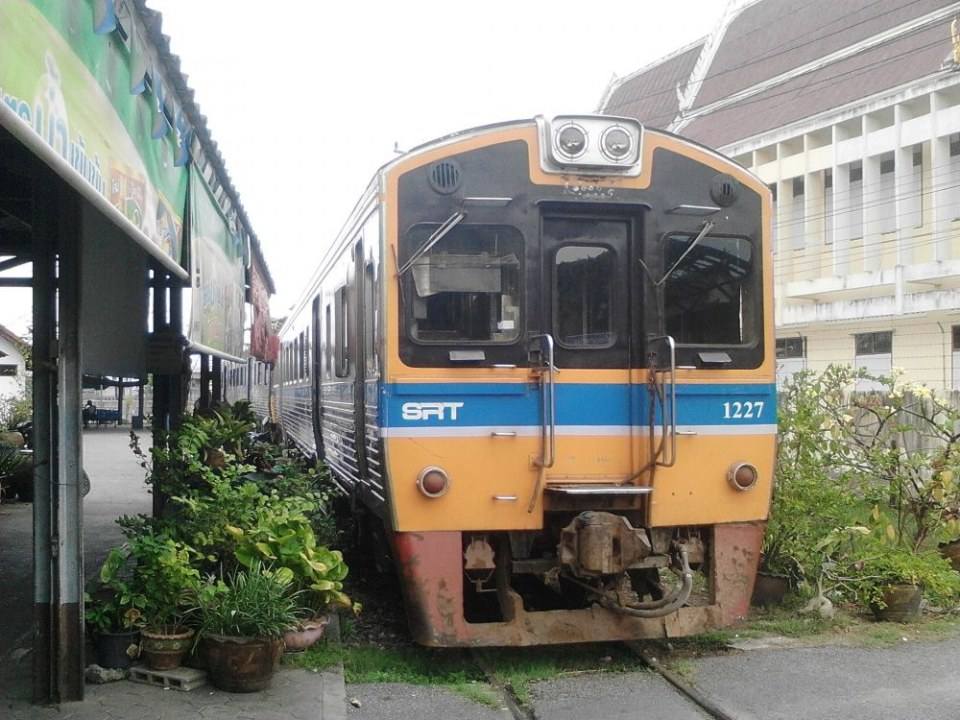 ท่าฉลอม 1