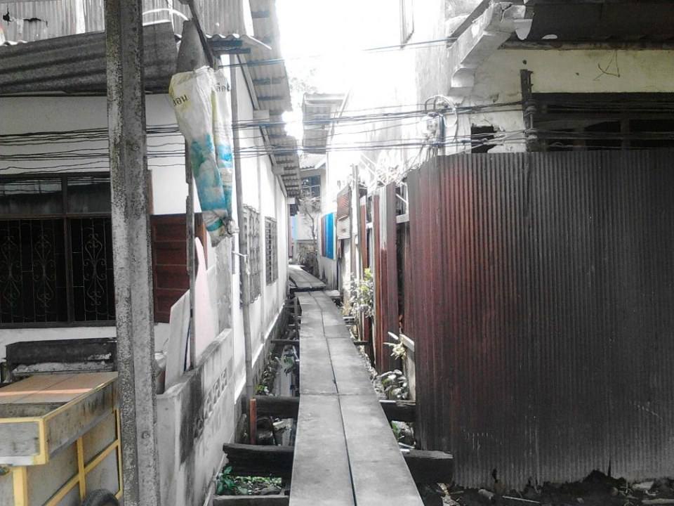 ท่าฉลอม 1