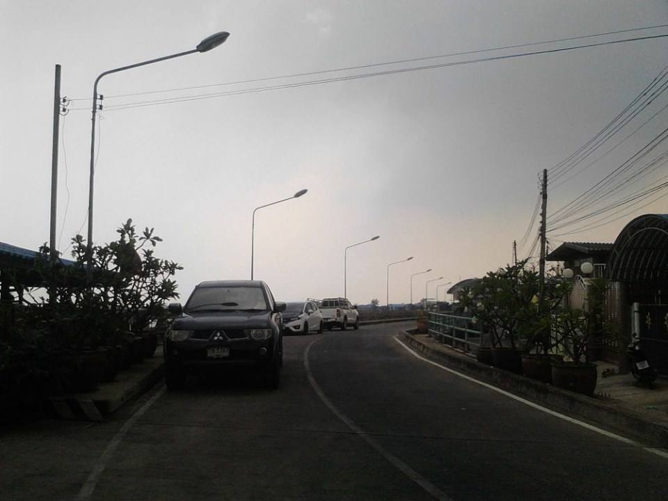ท่าฉลอม 1