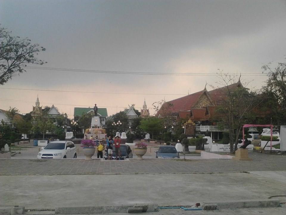 ท่าฉลอม 2