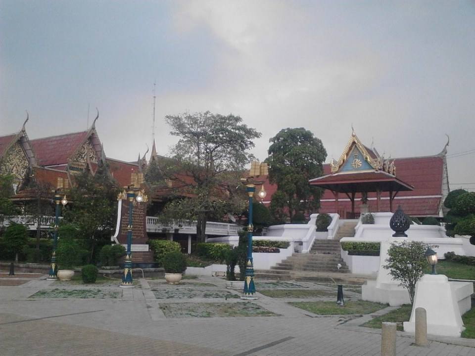 ท่าฉลอม 2