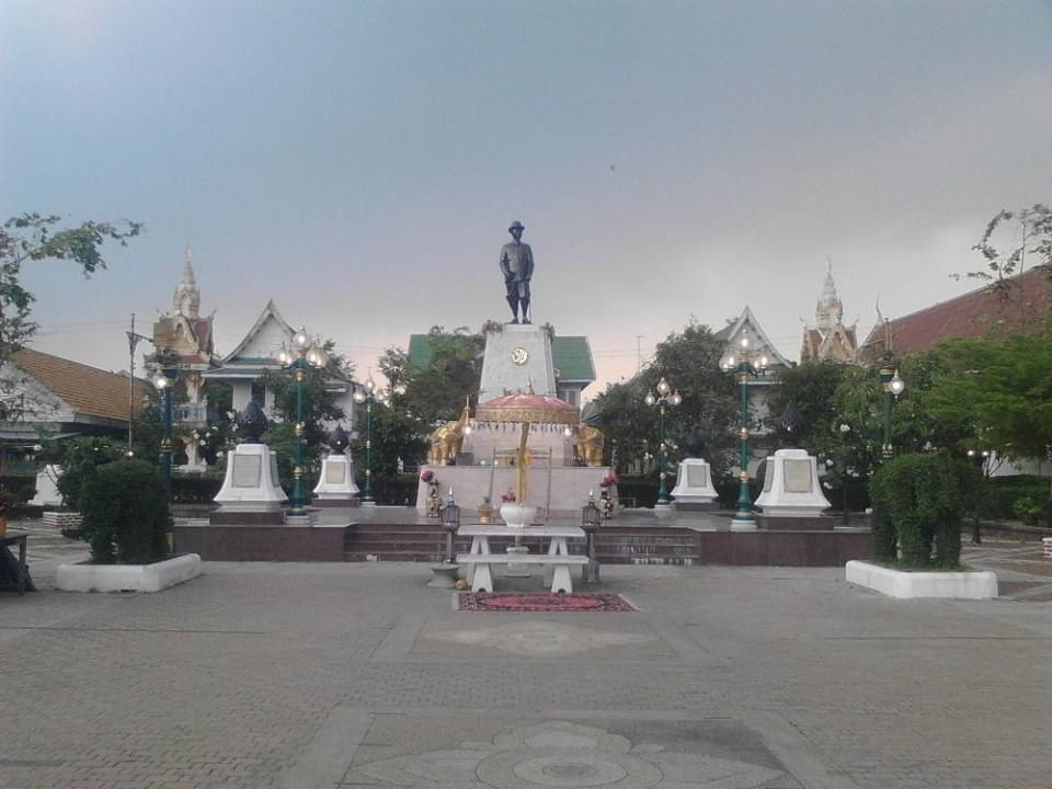 ท่าฉลอม 2