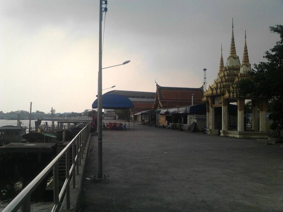 ท่าฉลอม 2