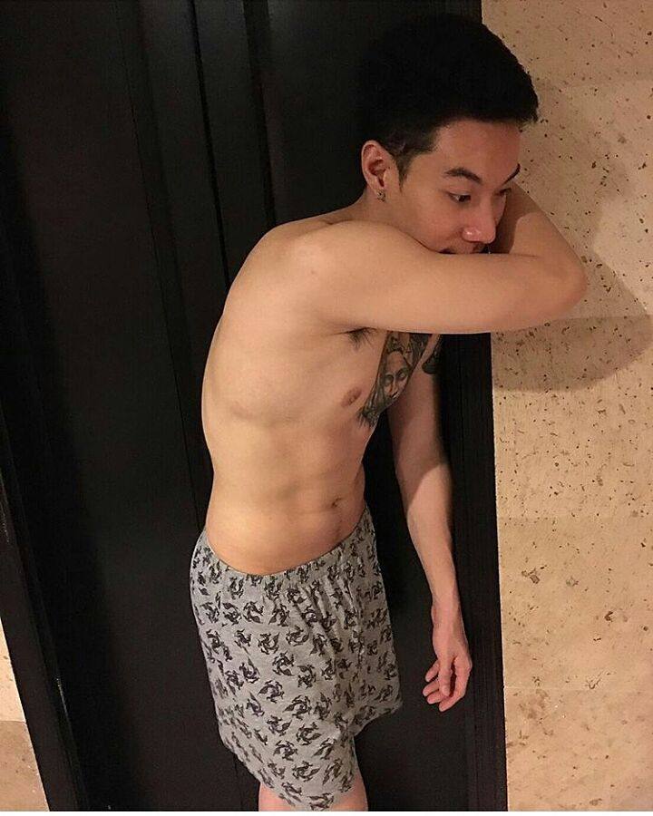 กอดหน่อยจิ
