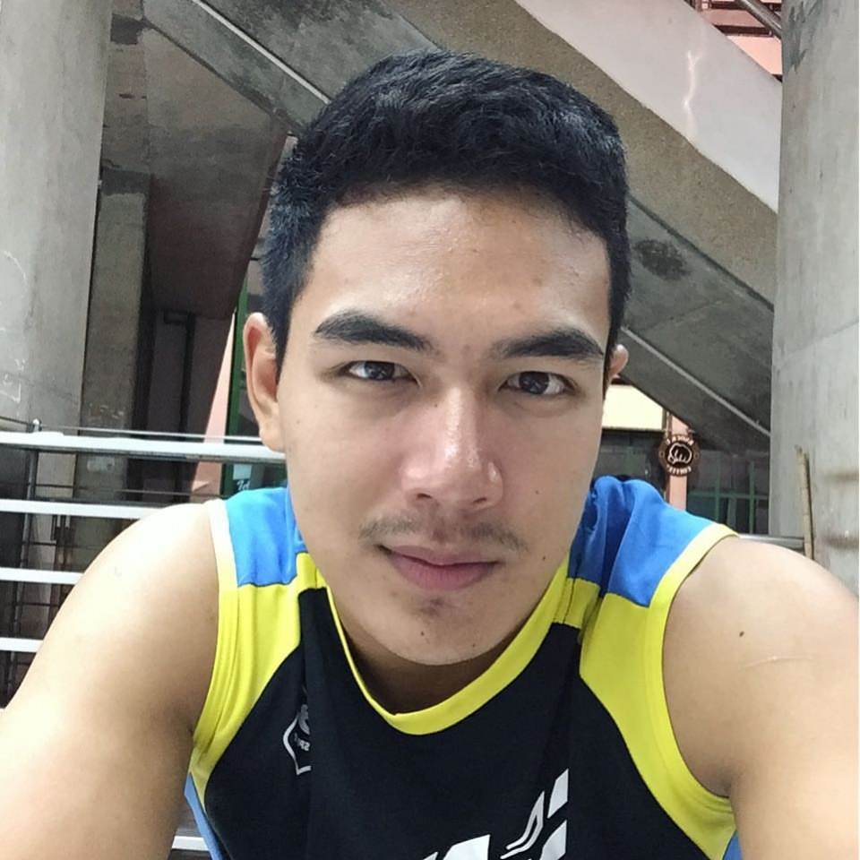 กอดหน่อยจิ