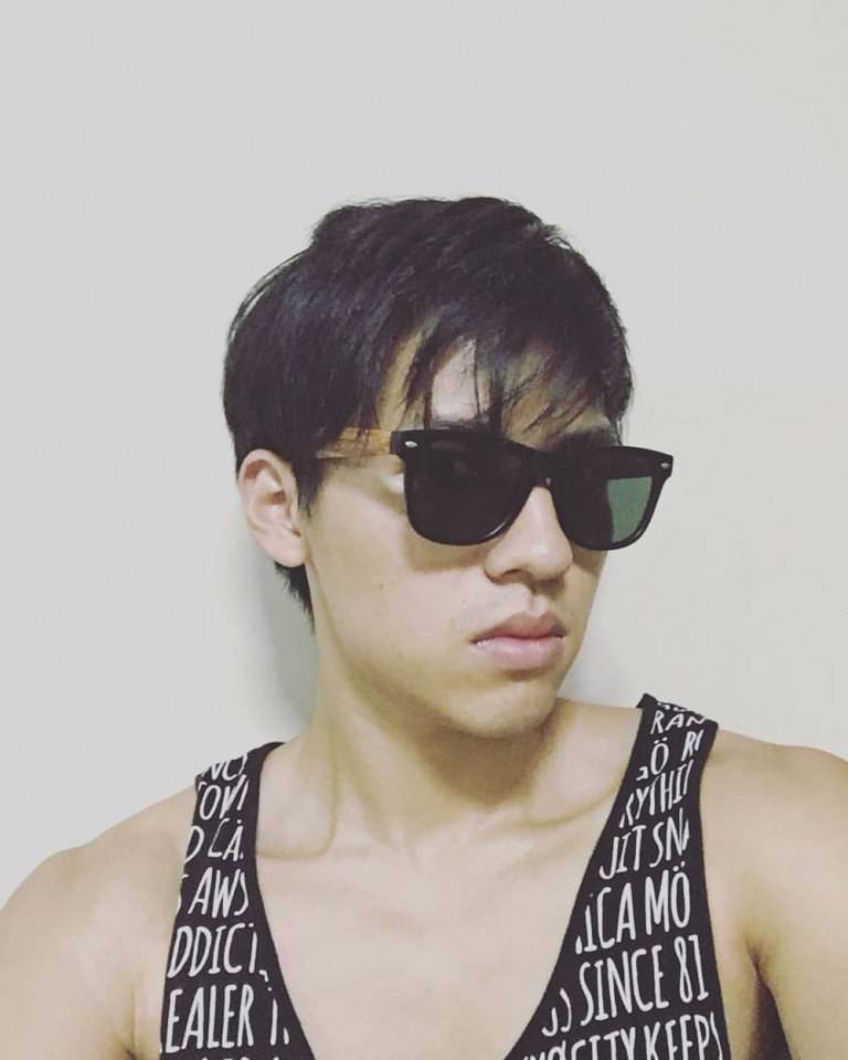 อาร์ม ภูวดล  Mister Phuket น่ารักจุง ตุง