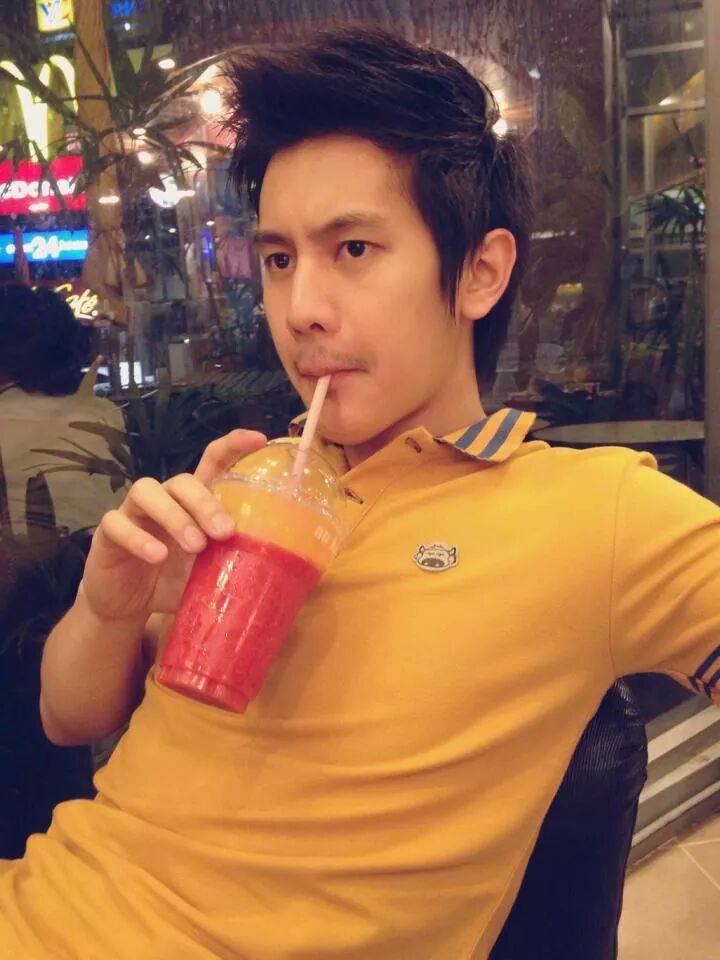 รวมกานต์กุลาหล่อๆ 1,439