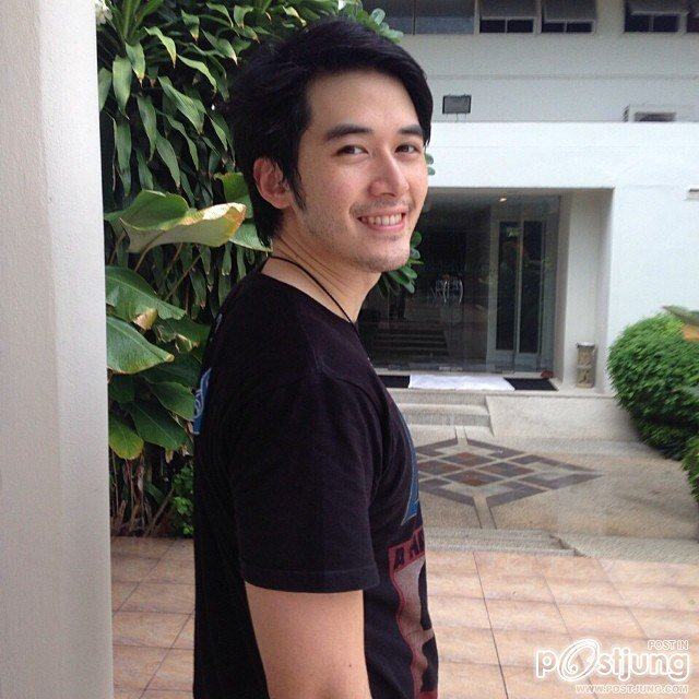 ดาราหนุ่มไทย 1,440