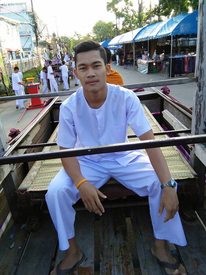 หนุ่มๆ นร.รร.กีฬา # 15