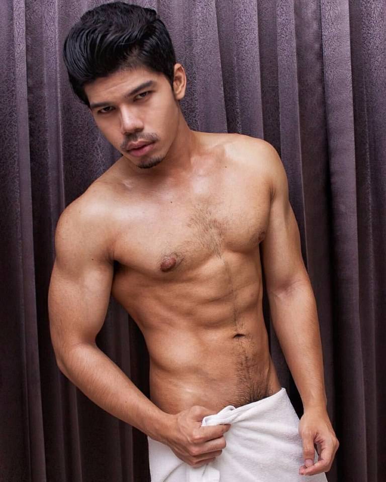 เห็นเข้มๆใจเต้นรัว
