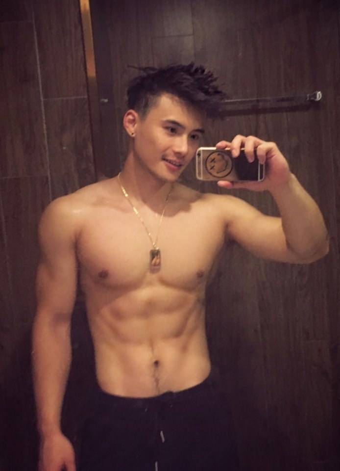 [#iGaysMeg 016] ปลายฉ่ำหนังสือแฉะ (18+)